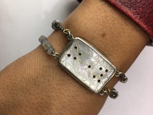 Pulsera mediterránea